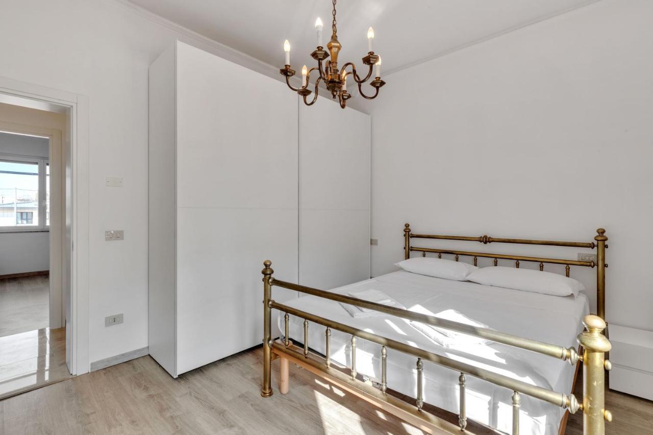 Elegant Blue Apartment Vicenza Exterior foto